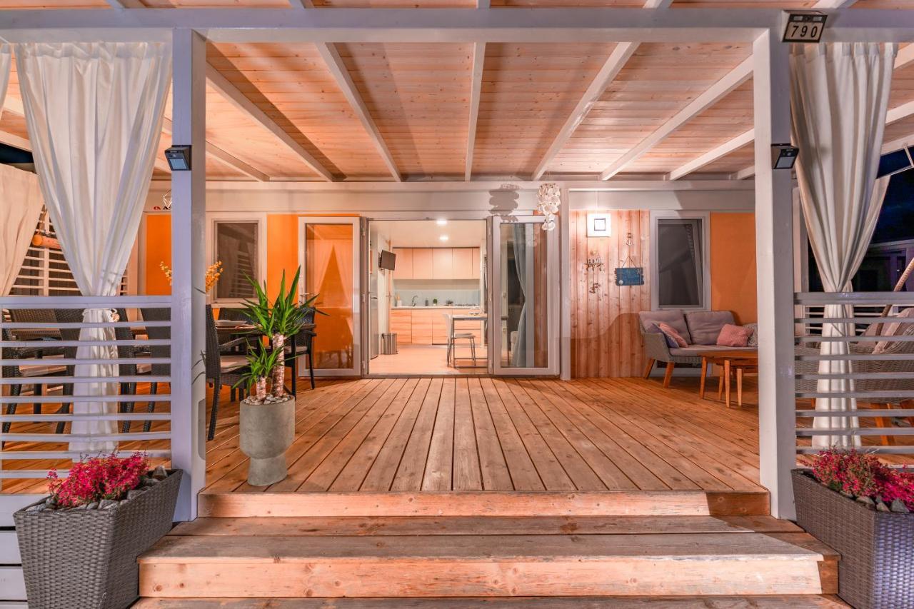 Glamour Mobile Home Biograd Na Moru Exterior foto