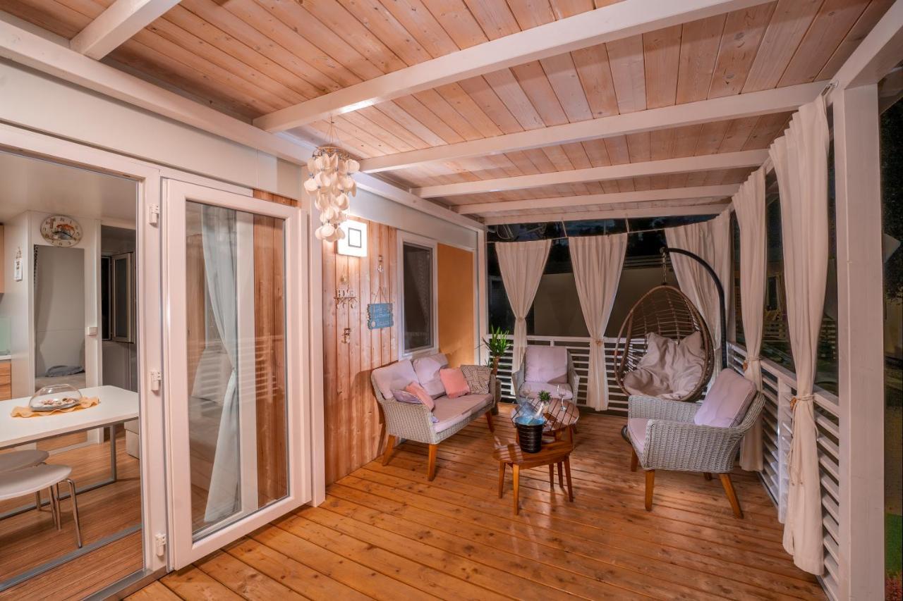 Glamour Mobile Home Biograd Na Moru Exterior foto